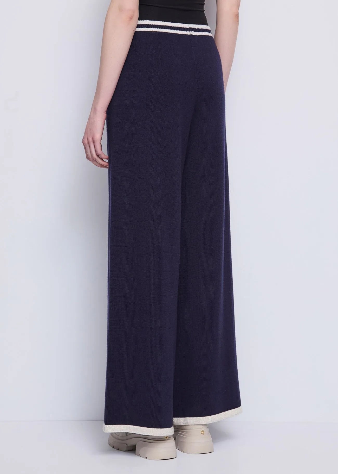 Nuova Collezione Pantaloni da donna in filato con coulisse GAUDI 521BD23001_2912