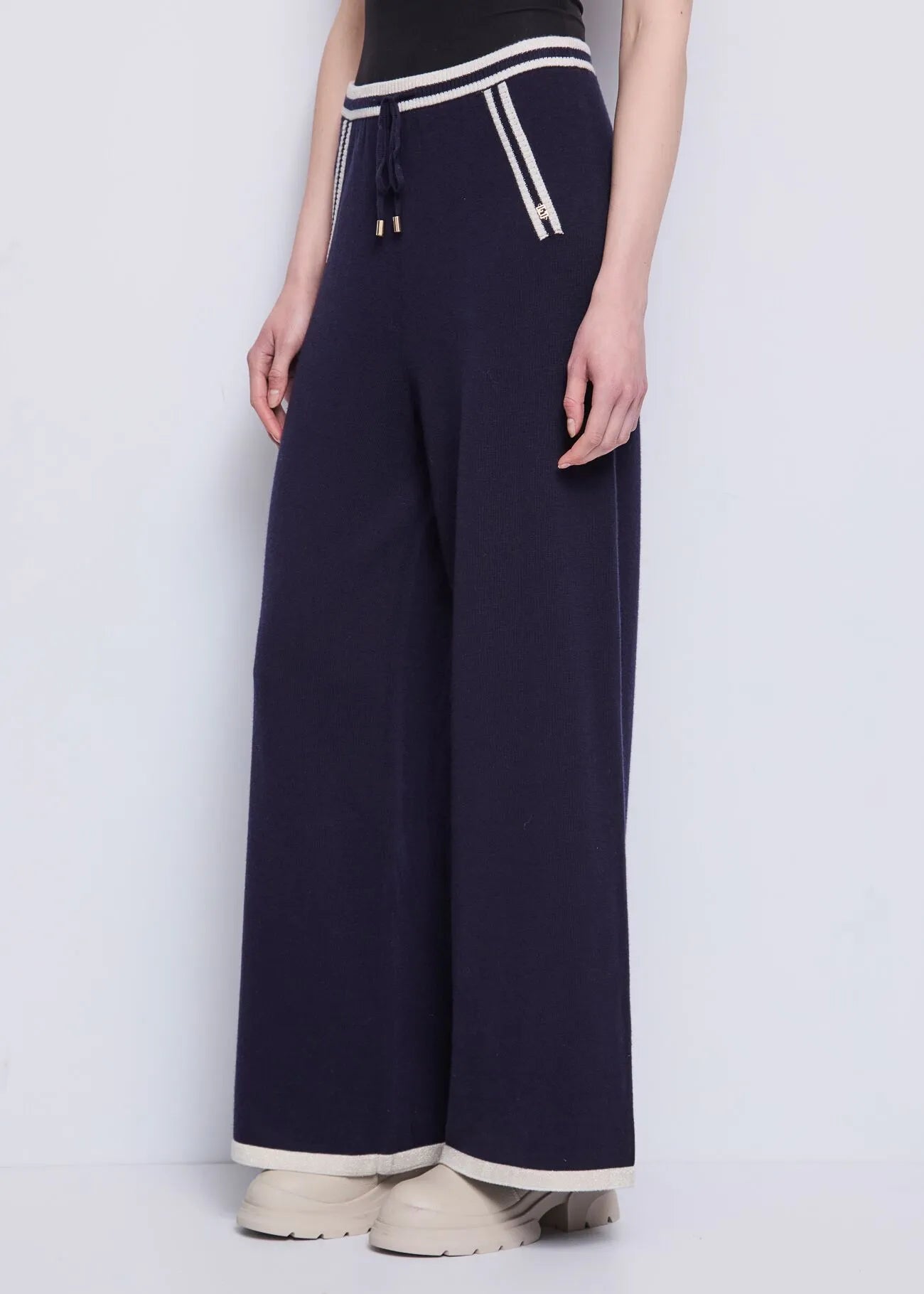 Nuova Collezione Pantaloni da donna in filato con coulisse GAUDI 521BD23001_2912