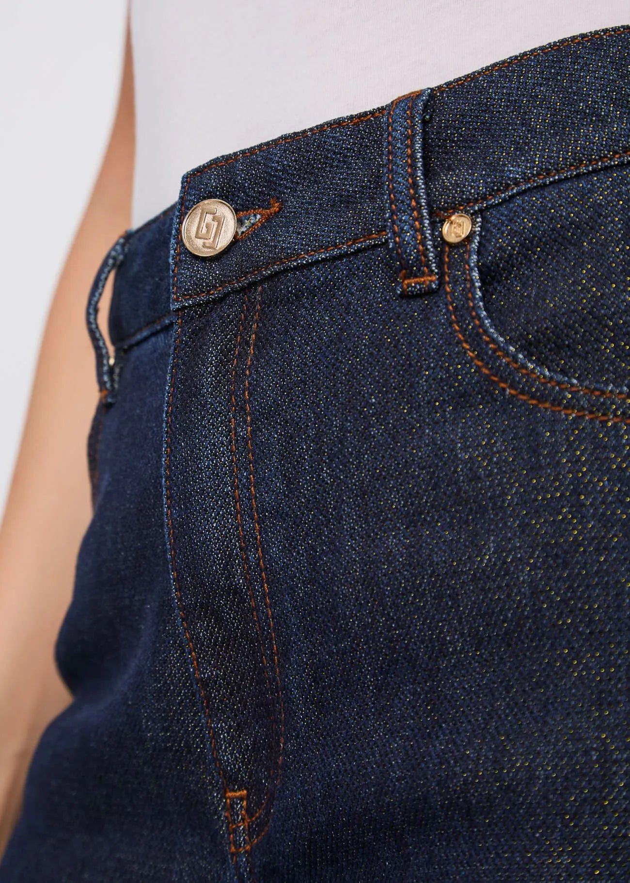 Nuova Collezione Jeans da donna in misto cotone GAUDI 521BD26020_00