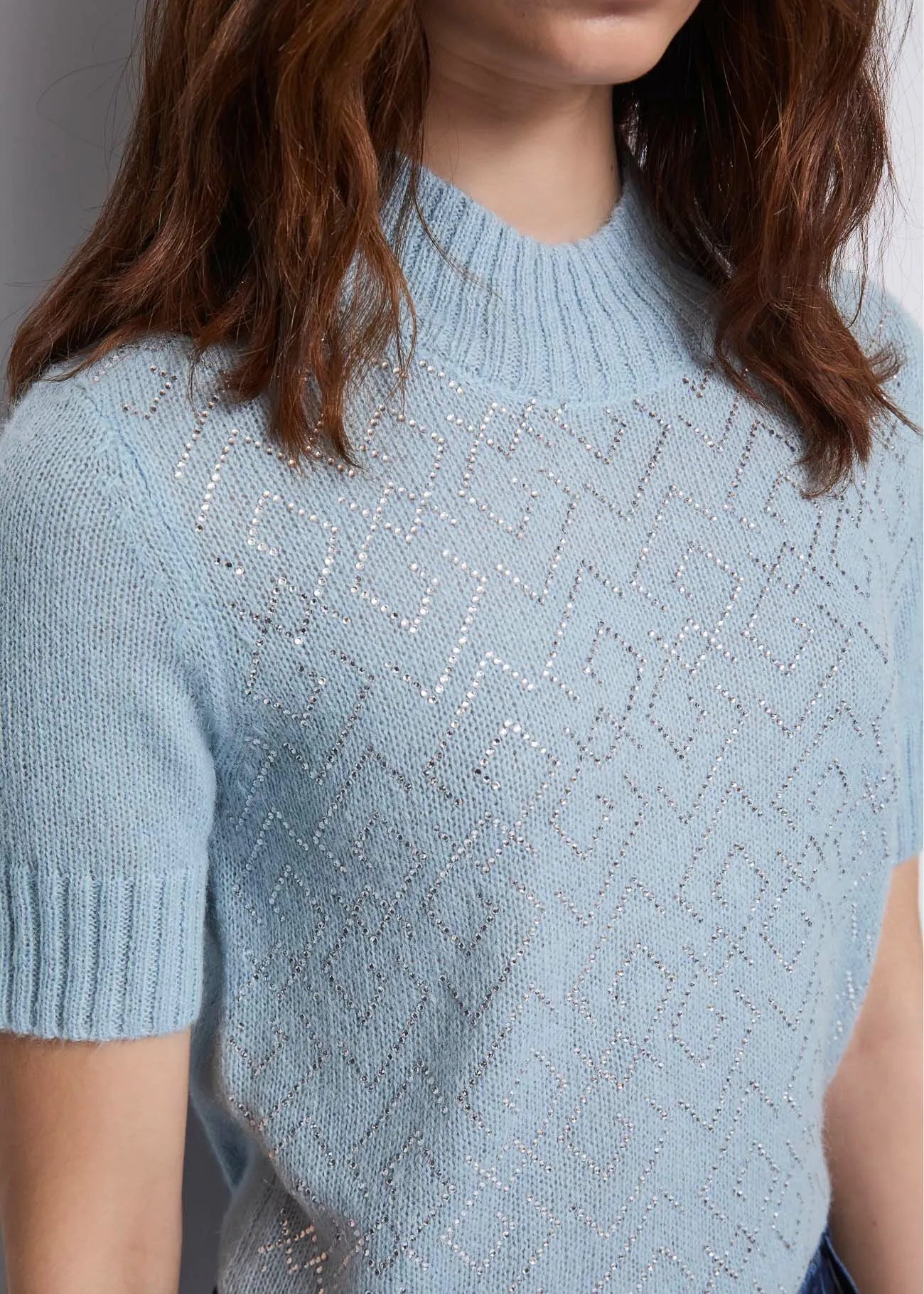 Maglia da donna con logo e strass GAUDI 521BD53012 COLORE CARTA DA ZUCCHERO