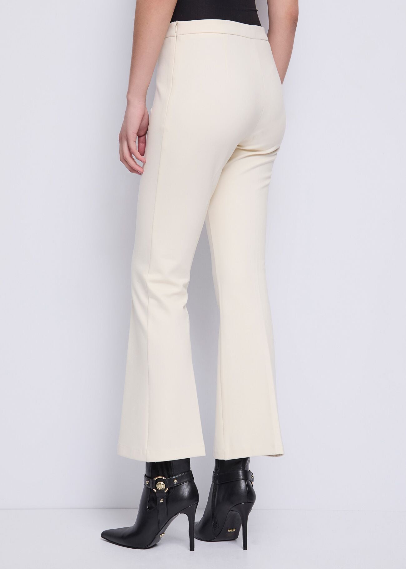 Pantaloni bianchi da donna con piega GAUDI 521FD24001_3213