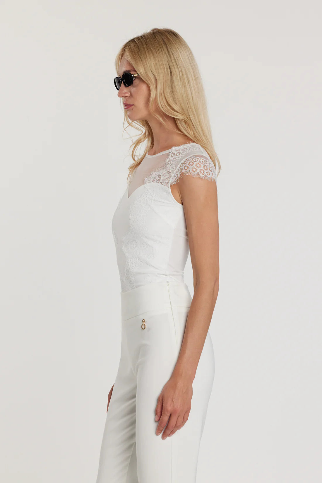 Relish Body BASIS maniche corte con inserti tulle più pizzo