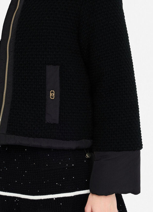 articolo TF5015MA93FA3573 Giacca in nylon trapuntato e maglia LIUJO