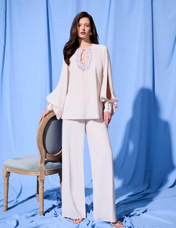 Camilla H903 Completo Blusa con Ricamo