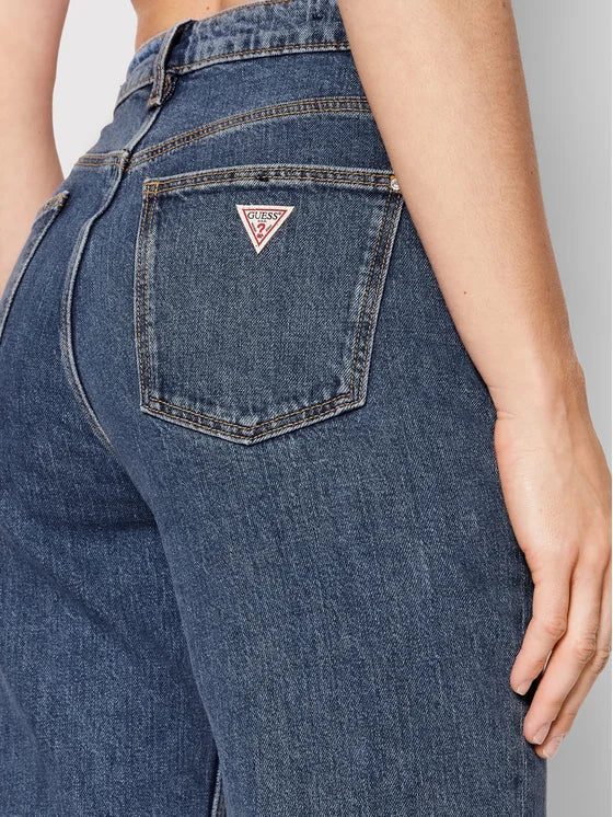 Pantalon Guess pour femme. Référence : W2YA21-D4NH5AUMD