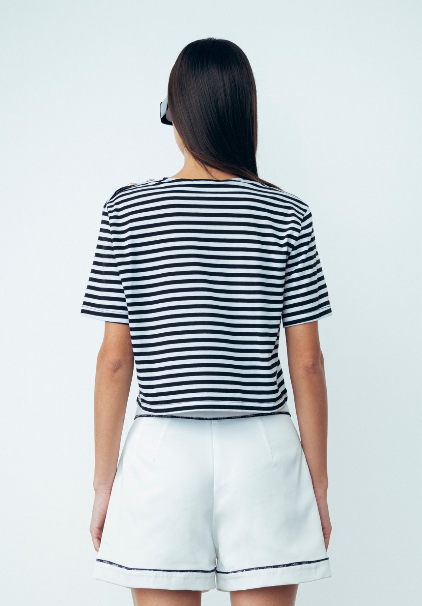 T Shirt Crop Bianco-Nero - Gaëlle Paris ARTICOLO  GAABW00608