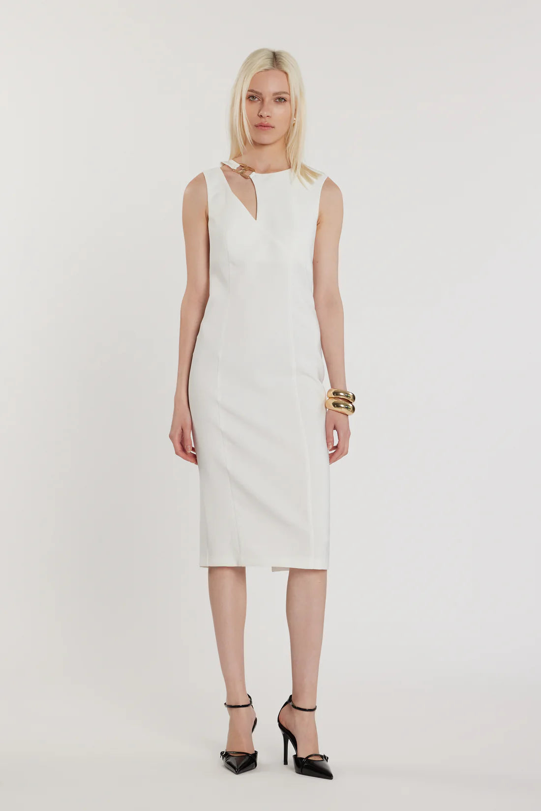 Relish Abito CECILE midi smanicato con apertura più passante più spacco