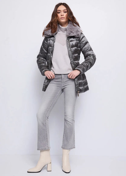 Piumino corto da donna con pelliccia e cintura GAUDI 521BD35005_2007