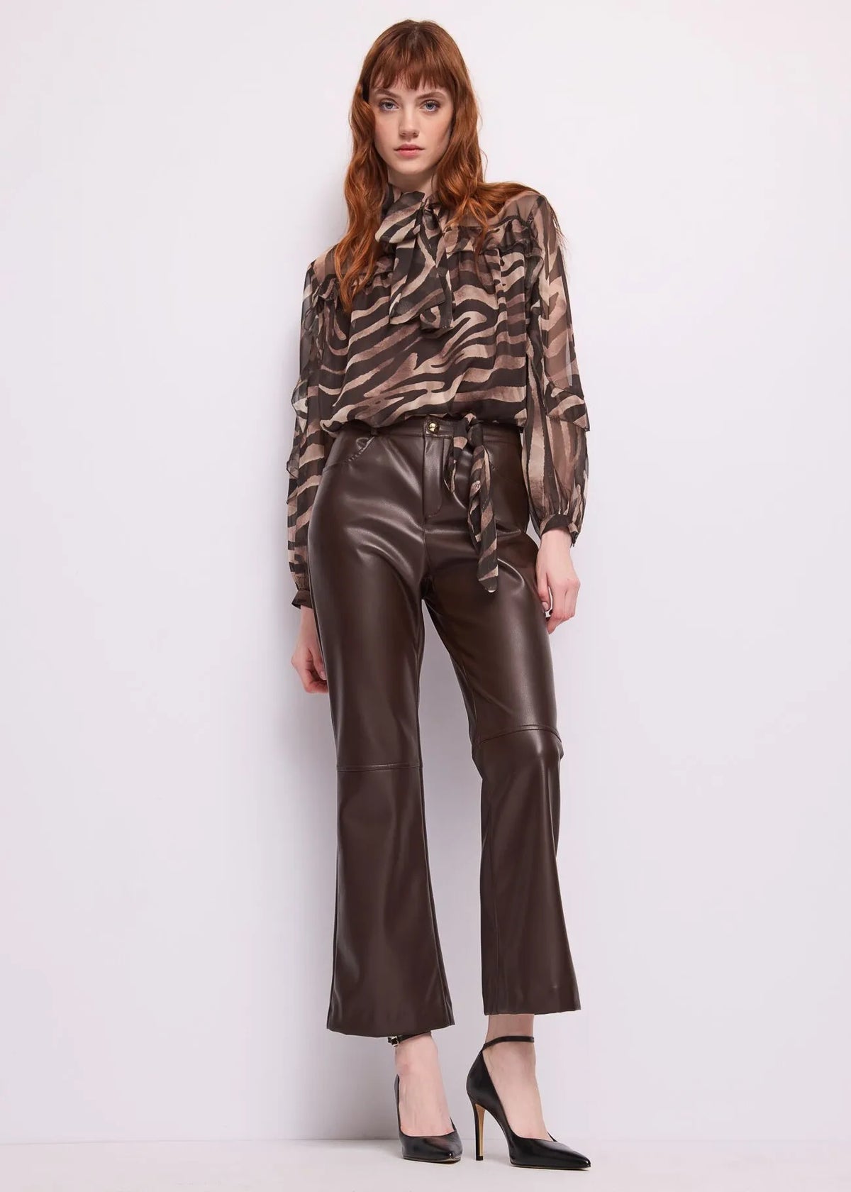 Nuova Collezione Pantaloni flare cropped da donna con foulard GAUDI 621FD28003_4304