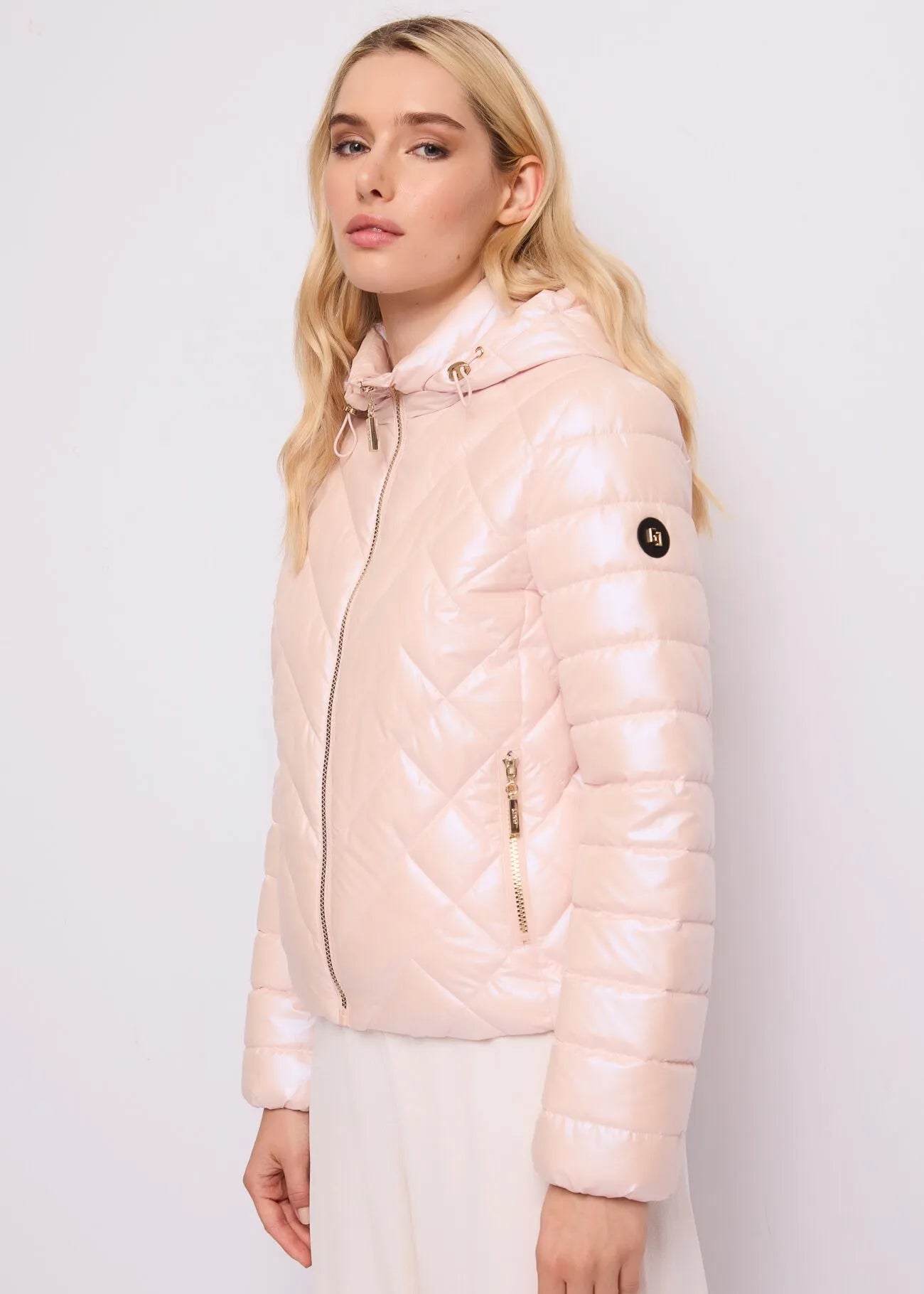 Piumino rosa da donna con cappuccio GAUDI 611BD35001_4424