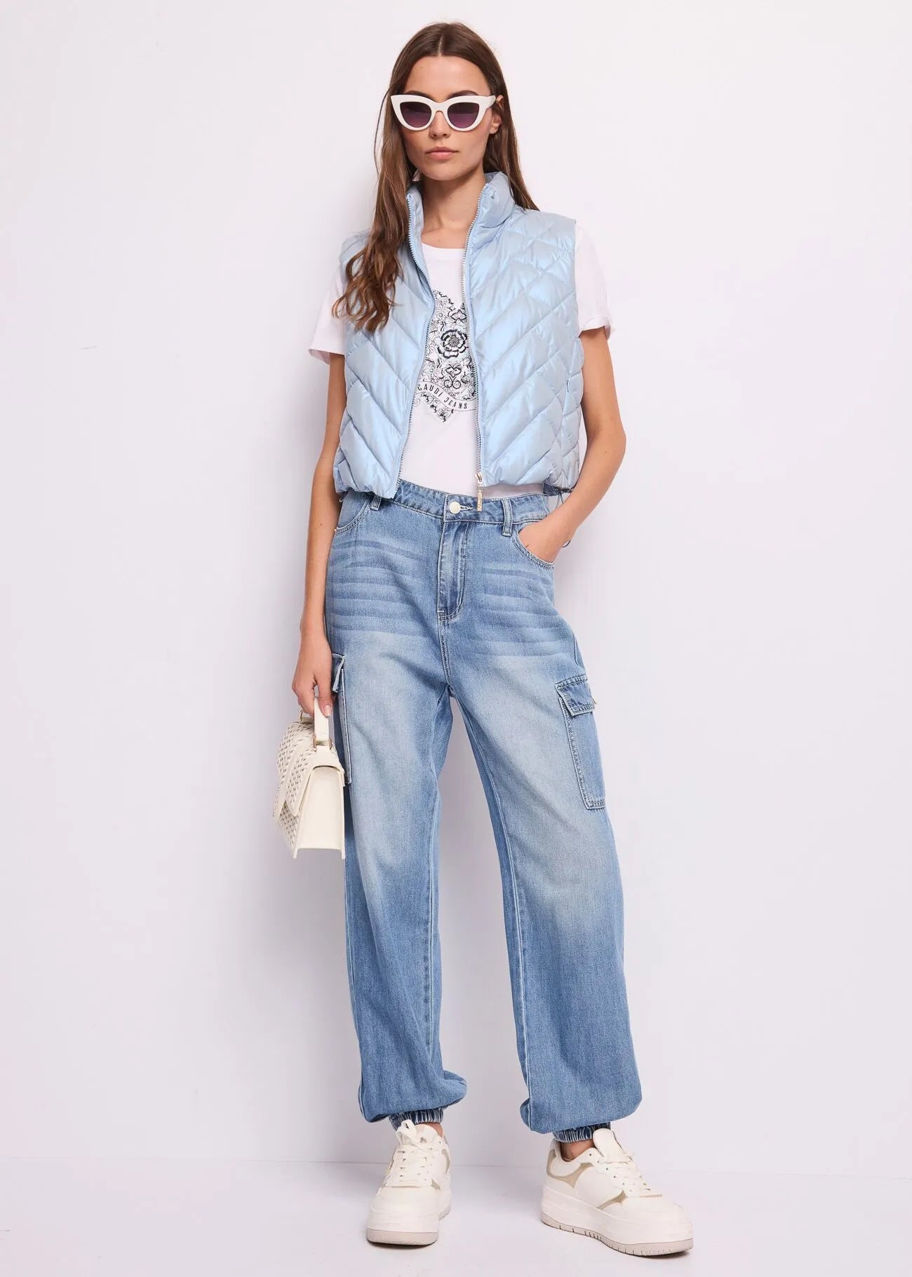 Gilet azzurra da donna in nylon trapuntato 611BD35002_2870