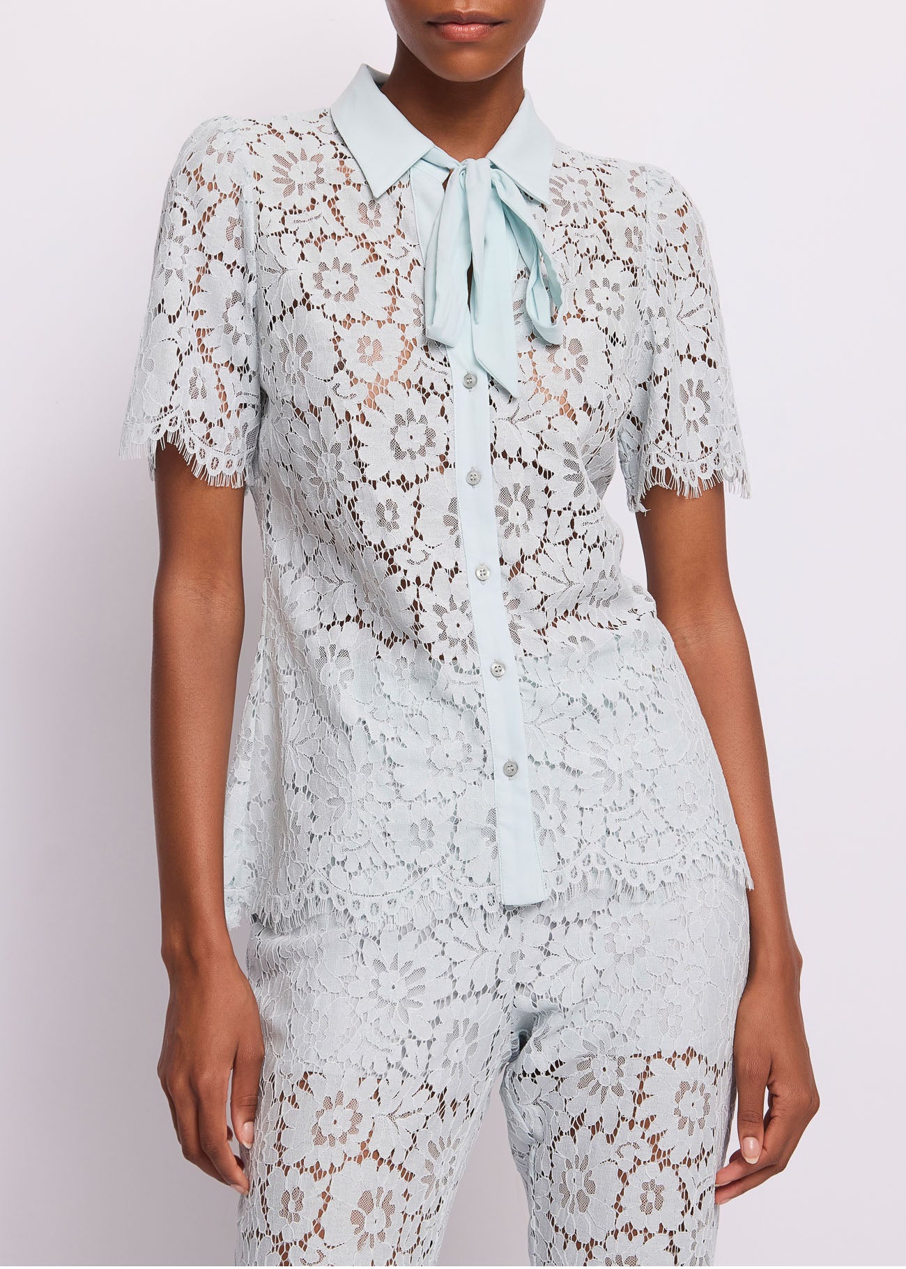 Gaudi 611fd45016 Giacca in Pizzo