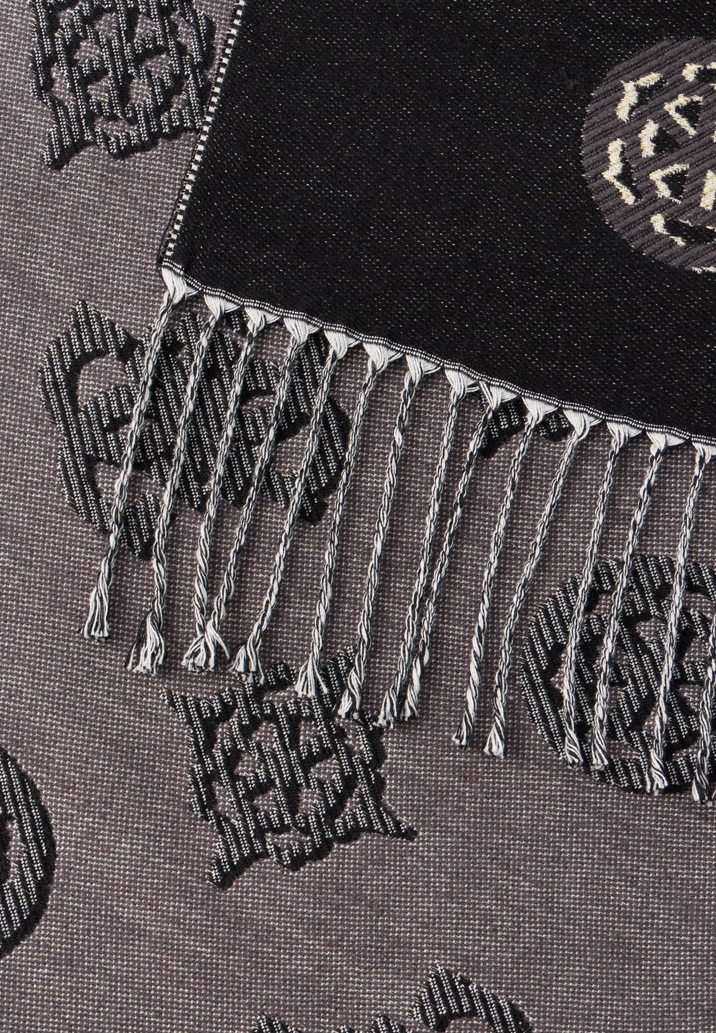 Guess GU151G0SU-B11 Cresidia Sciarpa con Logo