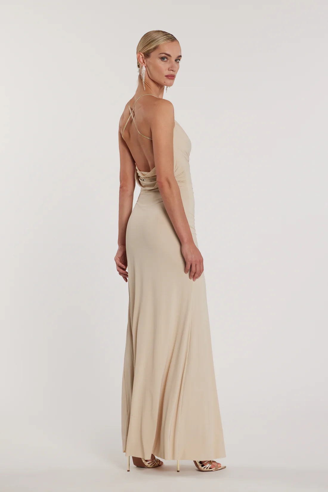 Relish Abito PAMPAS_A lungo scollo morbido più bretelle strass più pizzo