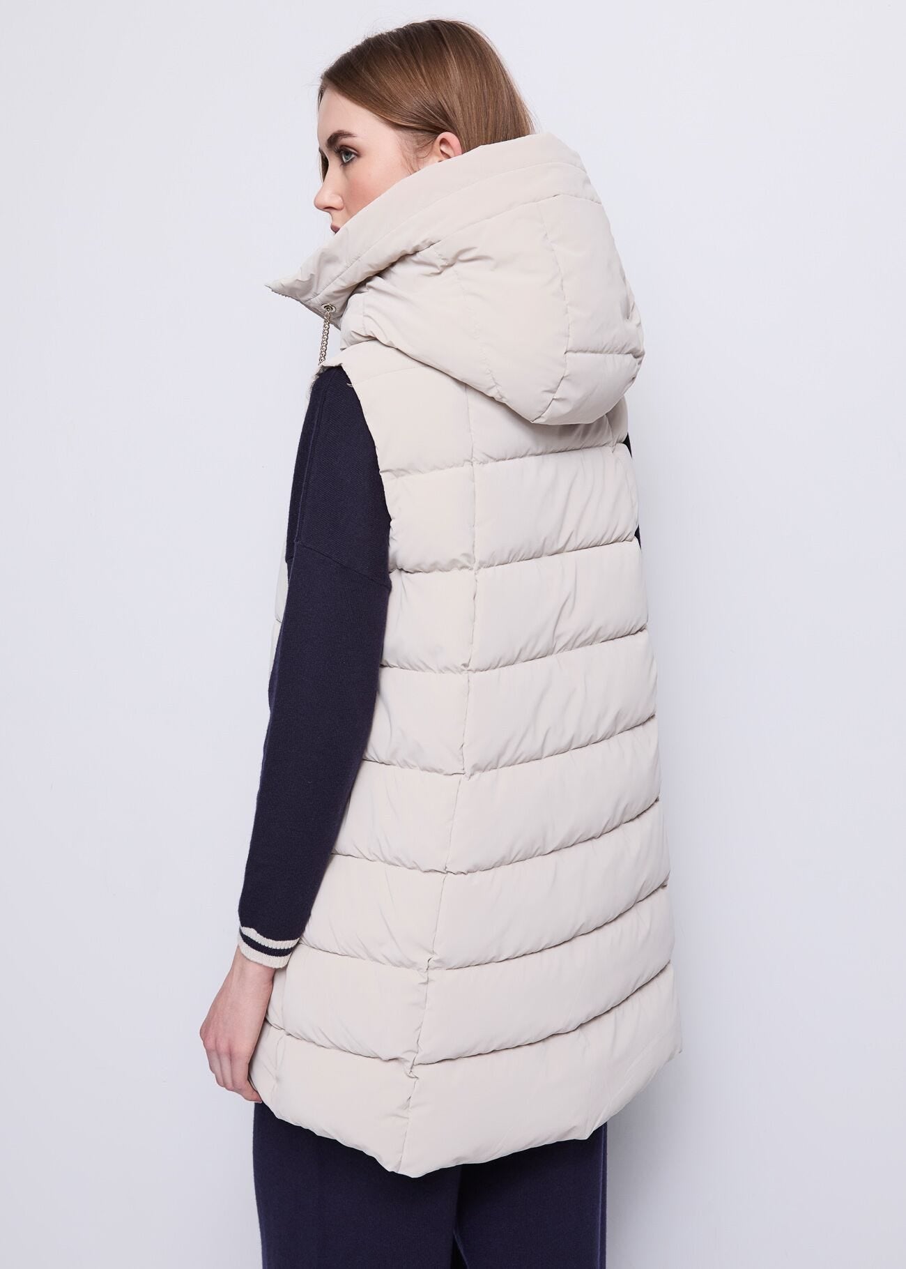 Gilet da donna con cappuccio e coulisse a catena - art. 521BD35008