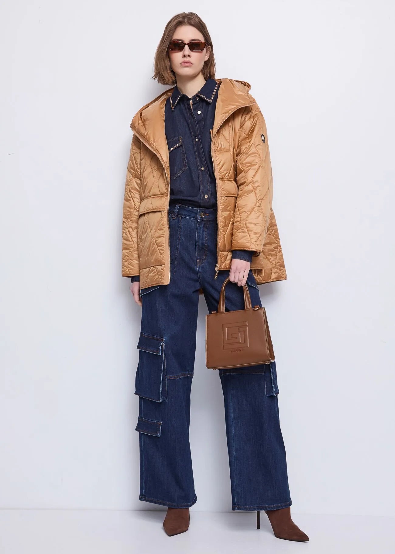 Gaudi 521BD46004 Camicia da donna in denim con strass