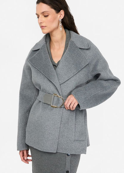 Cappotto in lana con cintura LIUJO articolo  CF5071T462703243
