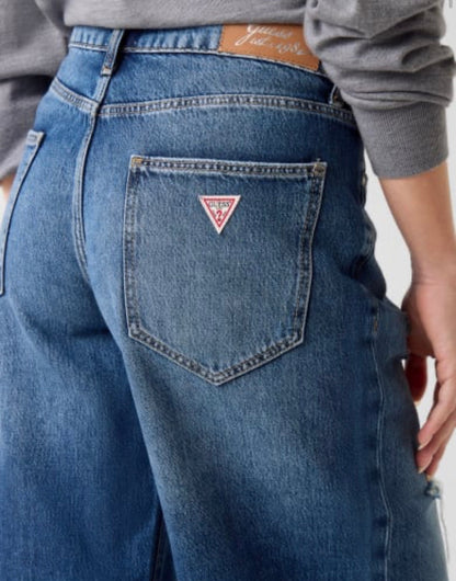 Codice n. W6GD91D0695 • Stretch denim bermuda.