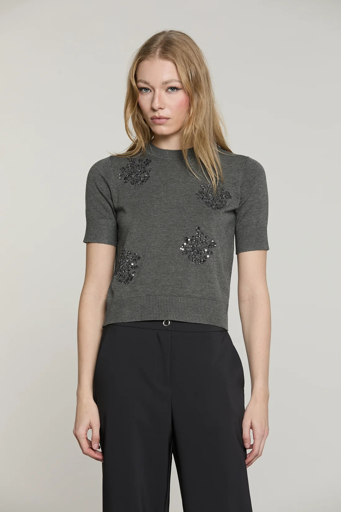 Relish Maglia MACCIONE mezza manica con goccia schiena più ricamo paillettes più baguette
