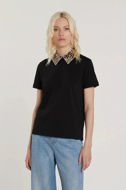 Relish T-Shirt ARLETTI maniche corte con risvolto più colletto animalier più applicazioni gioiello più goccia
