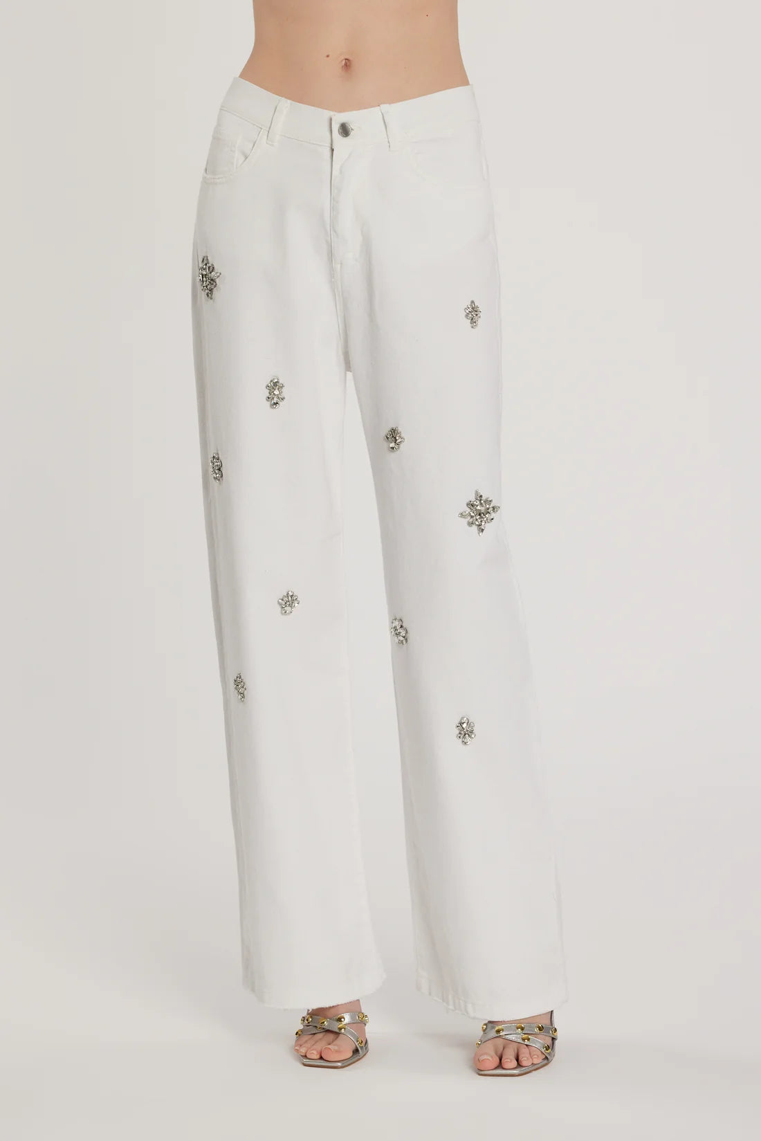 Pantalone GISELLE_15 vita media cinque tasche con applicazioni pietre loose fit bull
