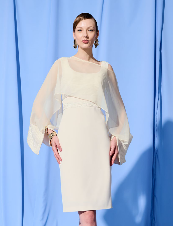 Camilla S901 Mantella con polsi broccato