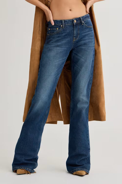 Guess BEVERLY LOW RISE W6BAJ7 D2097 - Jeans bootcut - denim