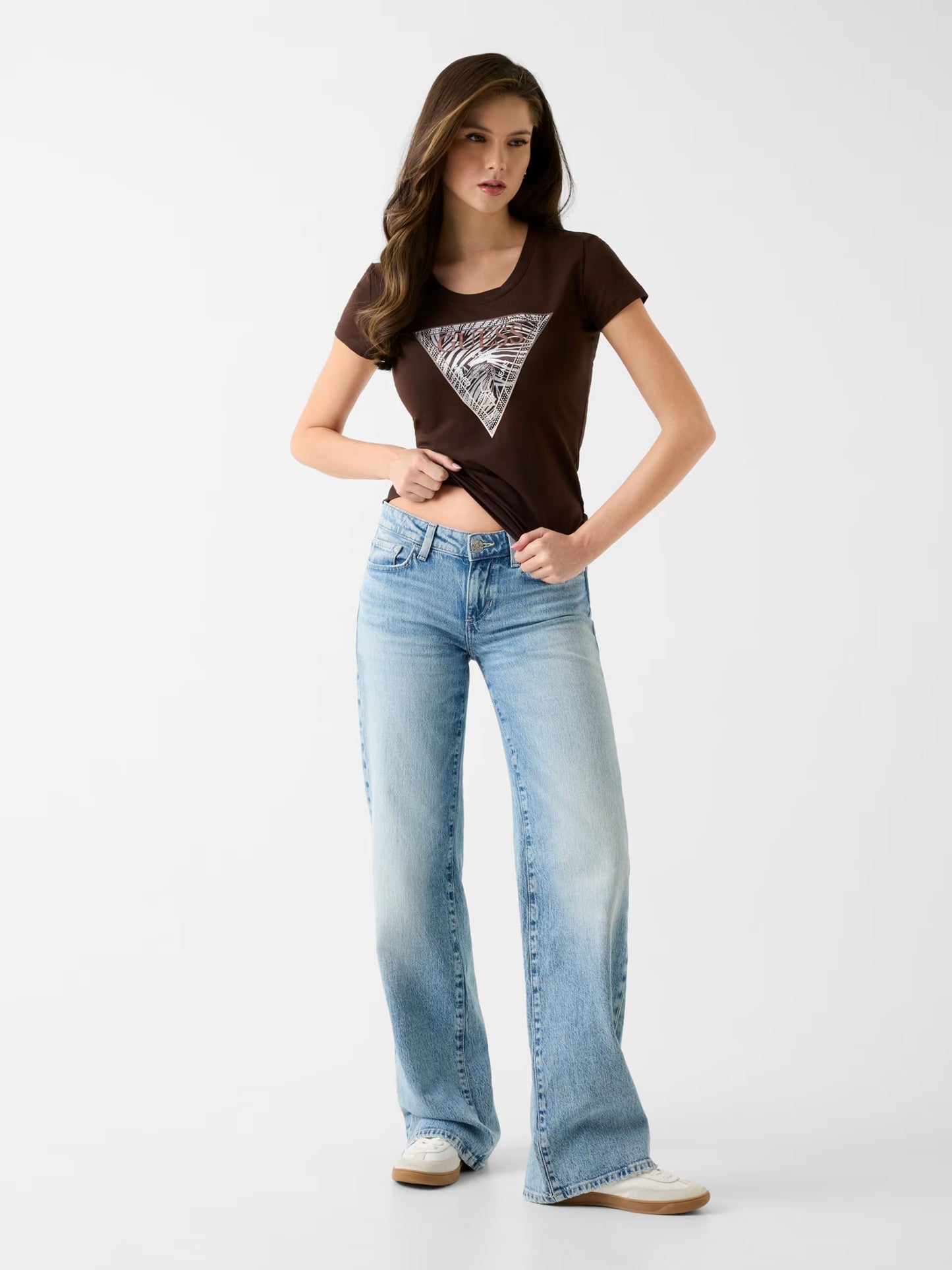Guess W6GI19K3042 T-Shirt con logo triangolo