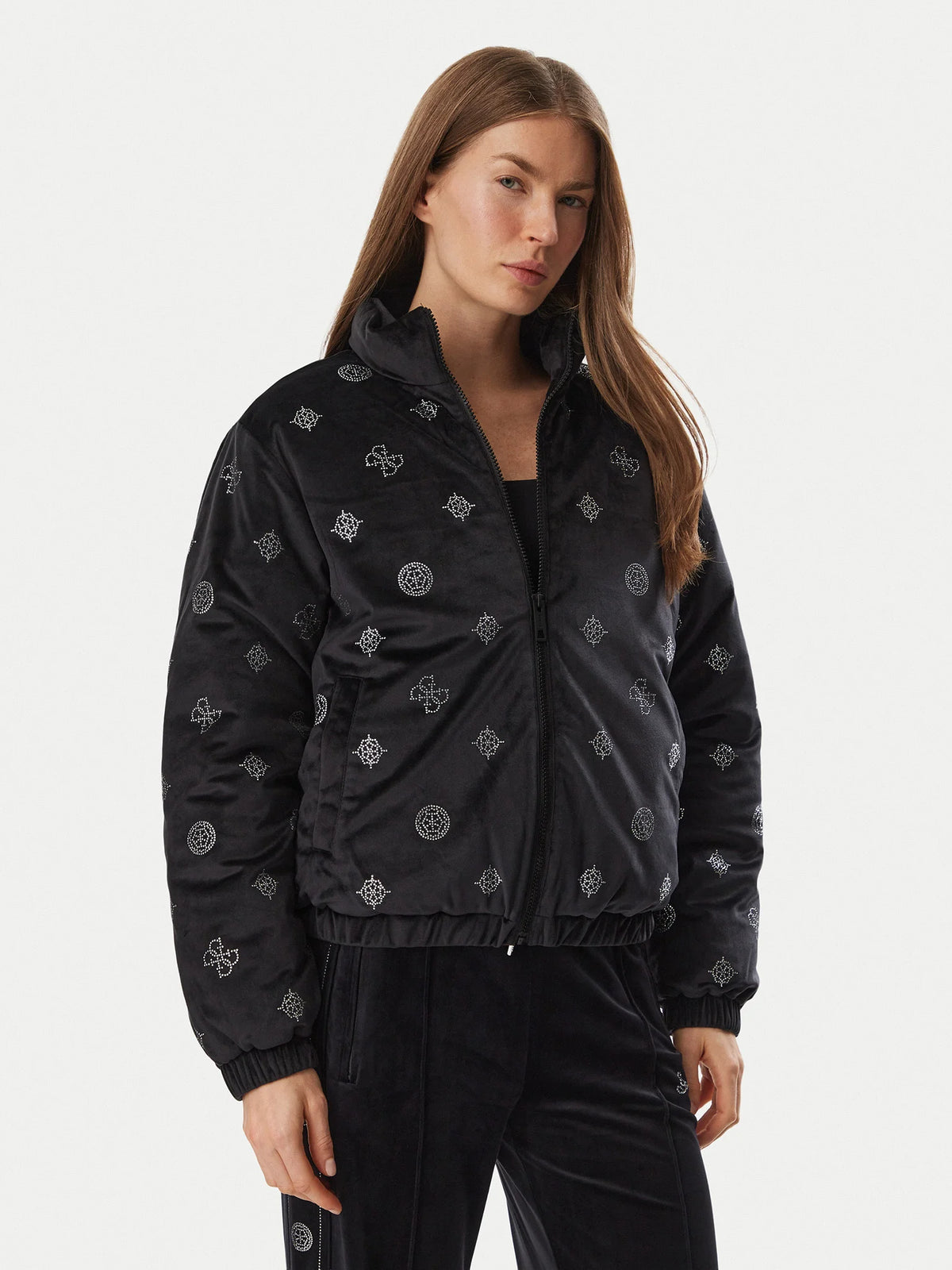 Guess Giubbotto invernale V6BL04 K6310 Nero Regular Fit