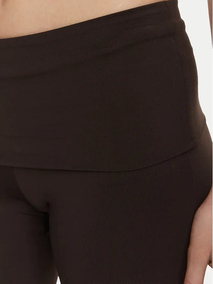 Guess Leggings V6YB24 K4713 Marrone scuro Slim Fit